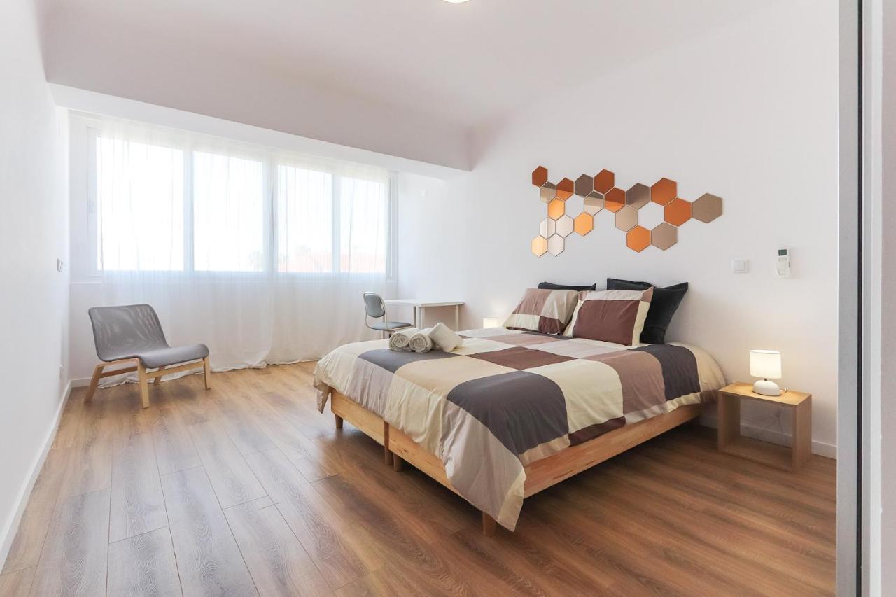 Vita Portucale ! Costa Da Caparica Sunny Design Apartment Eksteriør billede