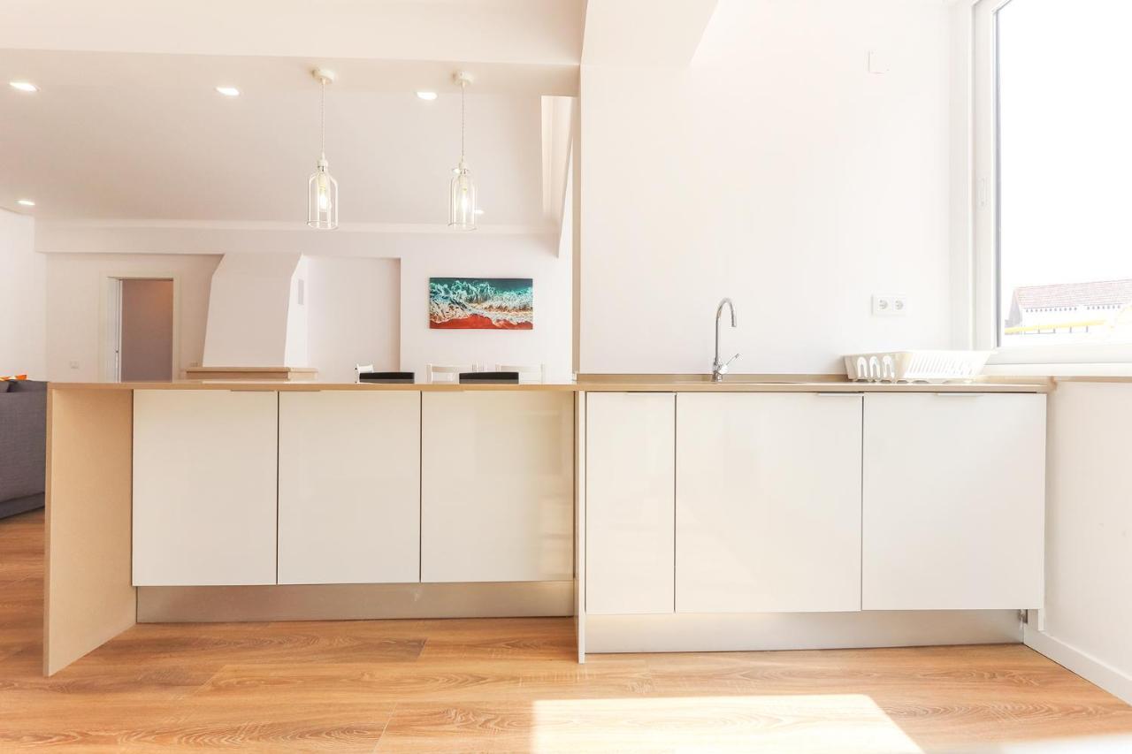 Vita Portucale ! Costa Da Caparica Sunny Design Apartment Eksteriør billede